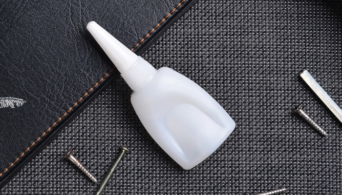 粘塑料用502还是ab胶 粘塑料用502还是ab胶好