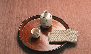 喝醉了吐了难受怎么办（白酒喝醉了吐了难受怎么办）