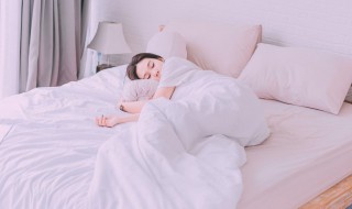 趴着睡会造成什么后果（趴着睡会造成什么后果呢）