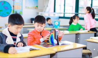 小学一年级开学必备实用物品推荐（一年级小学生开学必备用具）