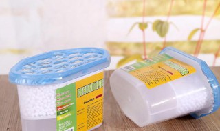 除湿盒怎么用才正确（除湿盒怎么用才正确视频）