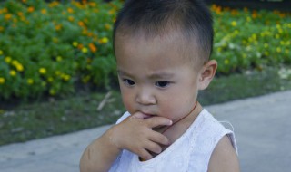 梦见小男孩 梦见小男孩拉屎是什么意思