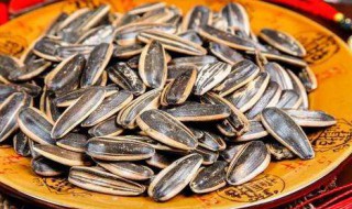 尿酸高能吃瓜子吗 糖尿病尿酸高能吃瓜子吗