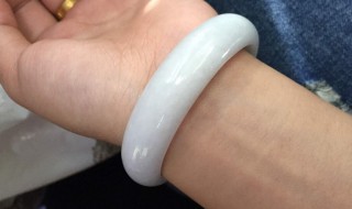 玉手镯取下来的方法 玉手镯怎样才能取下来