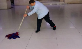 如何清洗地面 如何清洗地面青苔