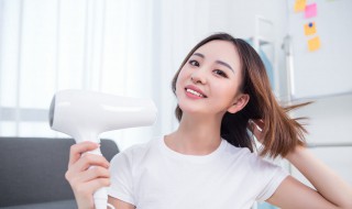 家用吹风机使用注意事项 家用吹风机使用注意事项图片