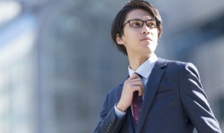 如何清洗西服 如何清洗西服衣服污渍