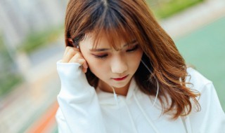 个性昵称女（个性昵称女生霸气十足四个字）