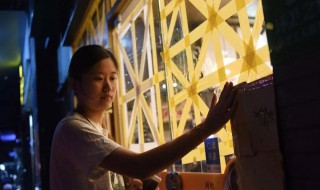 台风来了窗户为什么贴米字（台风来了窗户为什么贴米字好看）