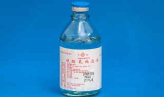 碳酸氢钠是强电解质吗 碳酸氢钠是强电解质吗?电离方程式怎么写?