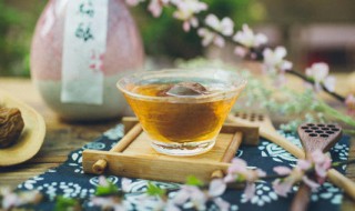 喝酸梅酒有什么好处（喝酸梅酒有什么好处与坏处）