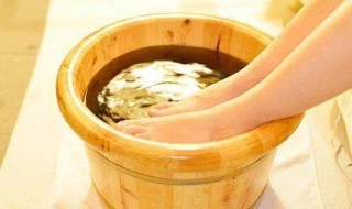 姜泡脚有什么好处（姜泡脚有什么好处和坏处）