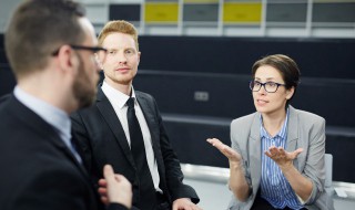 适合工作日发朋友圈的句子 适合工作日发朋友圈的句子搞笑