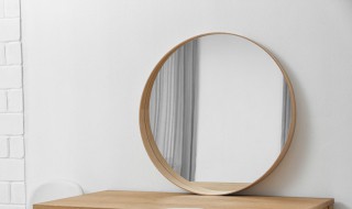 镜子对着床有什么影响 酒店镜子对着床有什么影响