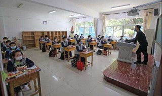 照身份证穿什么颜色的衣服 照身份证可以化妆吗,有什么要求