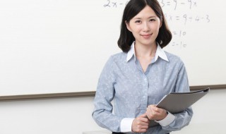 关于教师节的语言短句（关于教师节的语言短句有哪些）