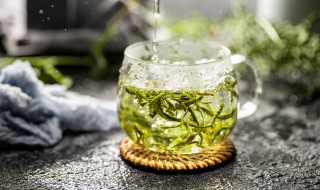 信阳毛尖的冲泡方法 信阳毛尖的冲泡方法和水温