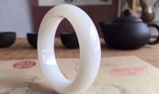 怎么挑玉镯好坏 怎么挑玉镯好坏呢