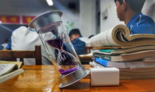 加油鼓励的句子（开学加油鼓励的句子）