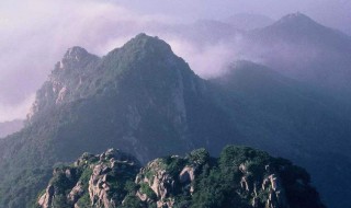 泰山海拔高度（泰山海拔高度是多少千米高）