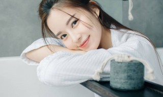 怎样追求自己喜欢的女生 怎样追求自己喜欢的女生聊天