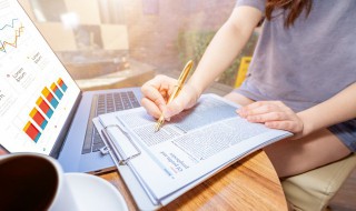 业绩比较基准是什么意思（基金业绩比较基准是什么意思）