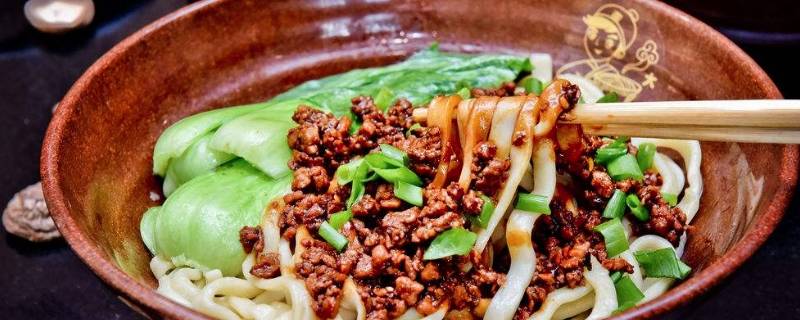 做杂酱面的制作方法 做杂酱面的制作方法作文