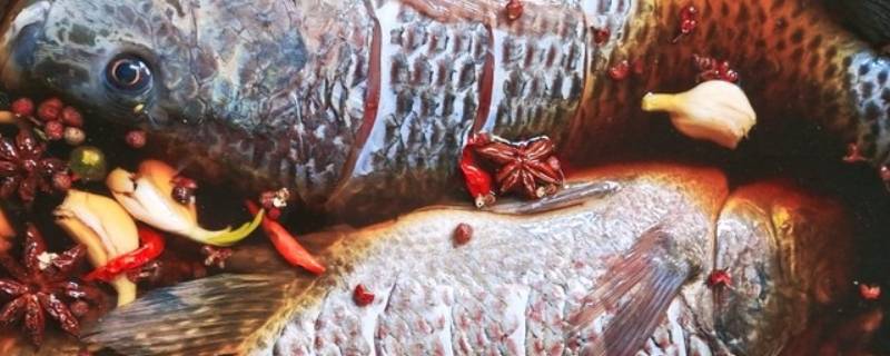 炸鱼时鱼怎样腌制入味（炸鱼时鱼怎样腌制入味快）