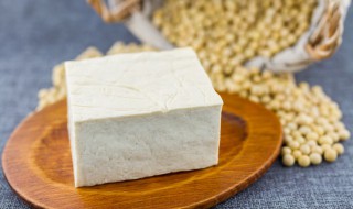 豆腐放冰箱隔夜能吃吗（做好的豆腐放冰箱隔夜能吃吗）