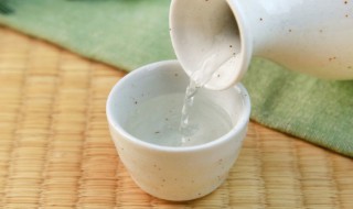 泡的药酒能保持多长时间（泡的药酒能保持多长时间不坏）